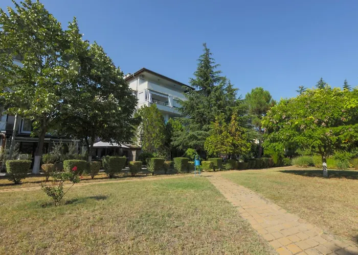 Byala Kashta * Ravda